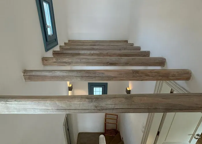 بيت للعطل Almyra Yellow كيثنوس